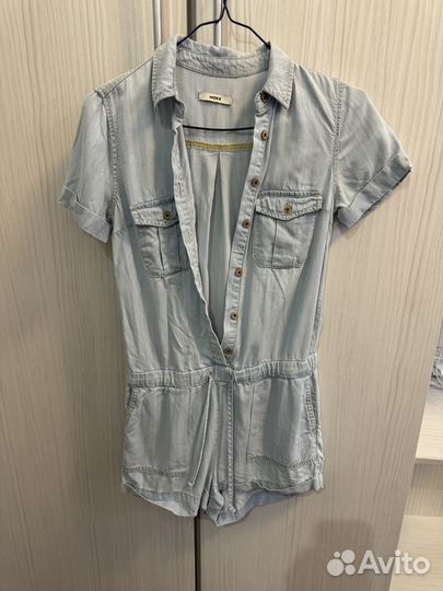 Продается комбинезон для девочки