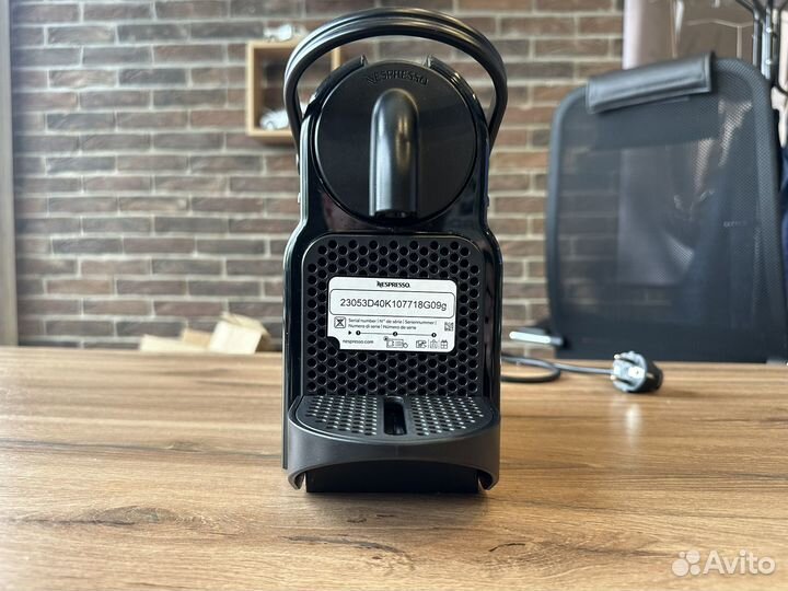 Капсульная кофемашина delonghi nespresso