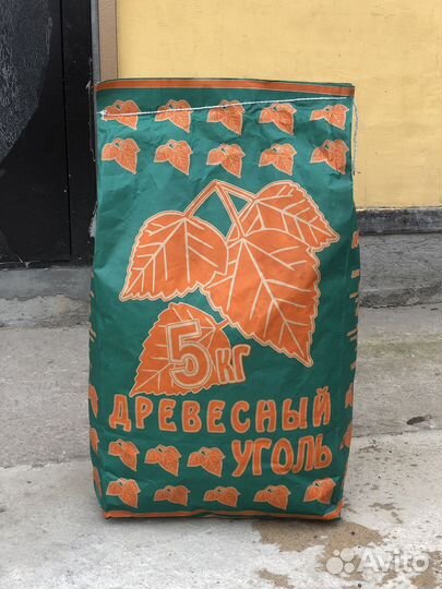 Древесный уголь карандаш