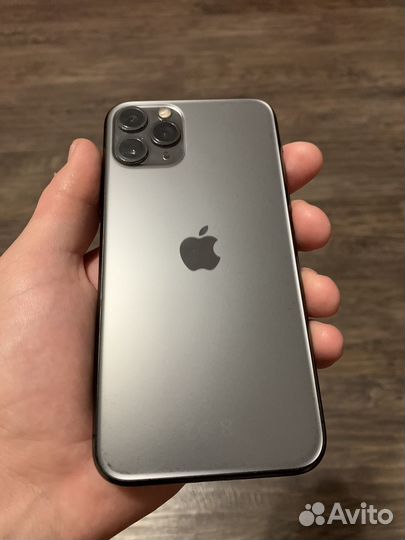 iPhone 11 Pro, 64 ГБ