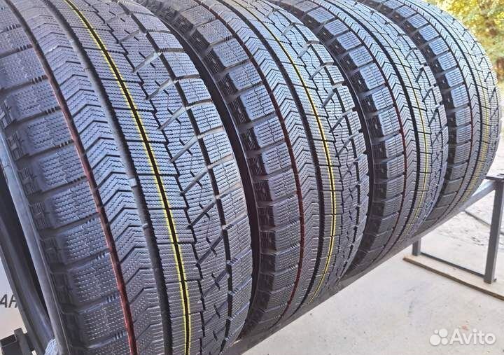 Bridgestone Blizzak VRX 245/50 R18 97Q