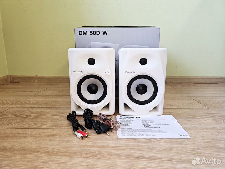 Студийные мониторы Pioneer DJ DM-50D-W