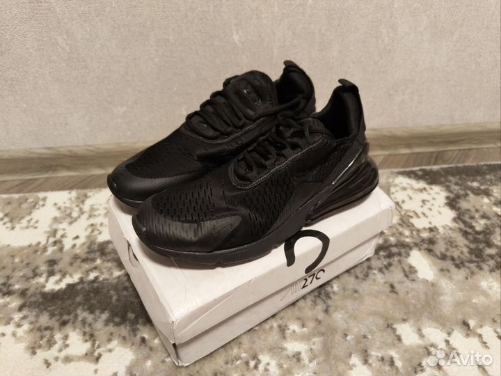 Кроссовки Nike Air Max 270