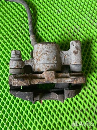 Суппорт задний правый лифан солано 1