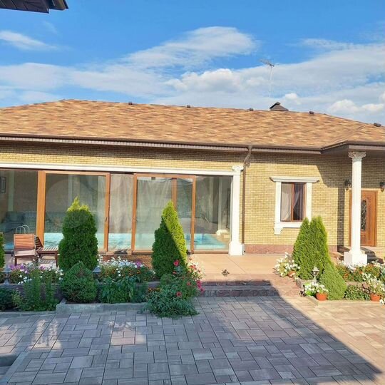 Коттедж 150 м² на участке 5 сот.