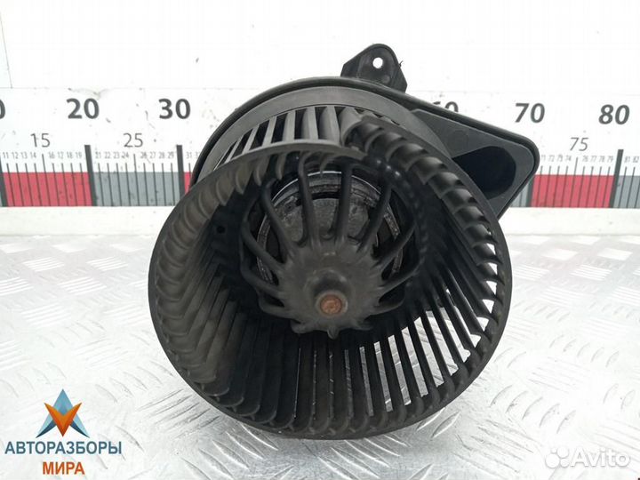 Моторчик печки Ford Focus 1999 7701048387