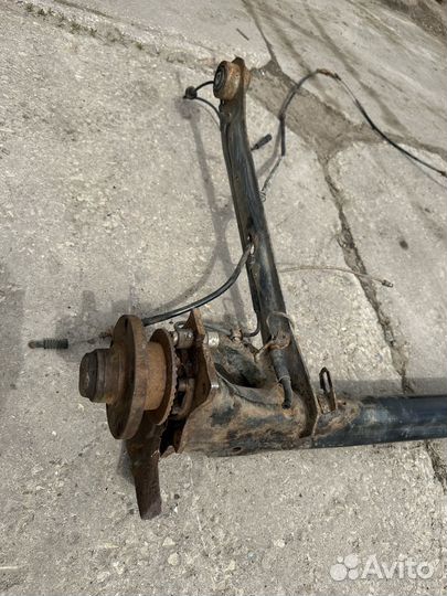 Задняя балка Audi 100 c4