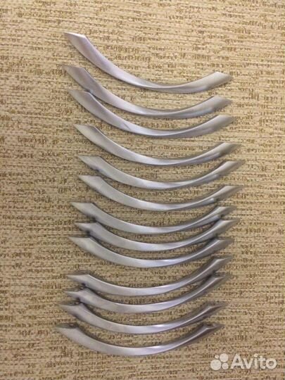 Мебельные ручки скоба Boyard 128мм rs037sc.4/128