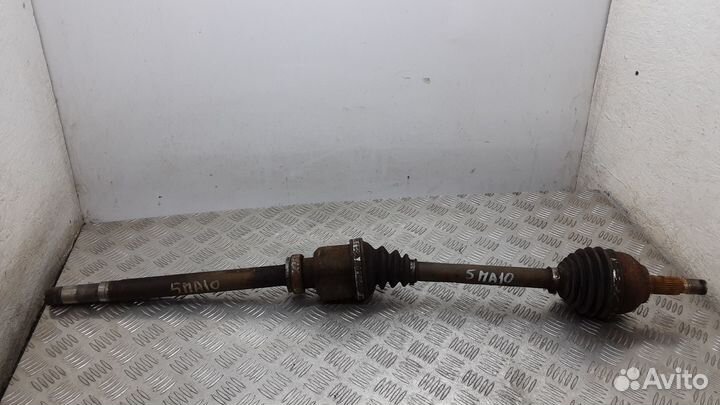 Полуось передняя правая (приводной вал, шрус)