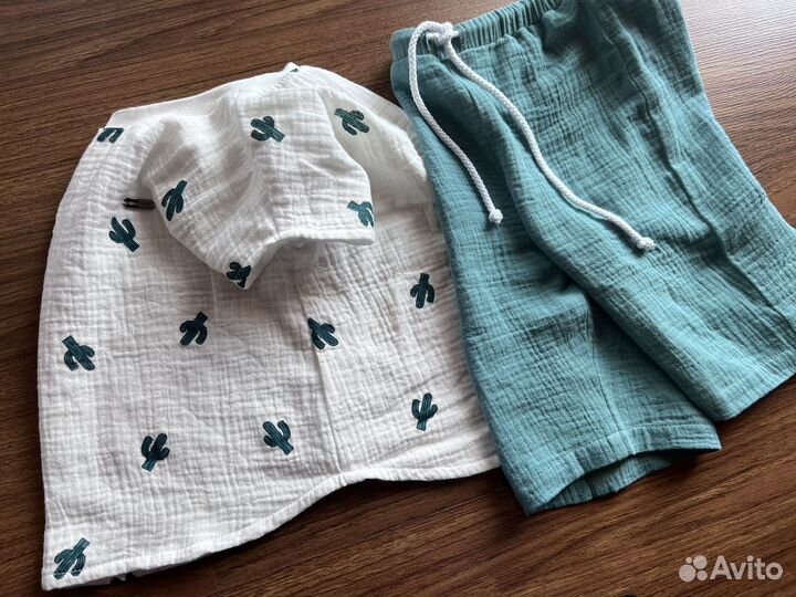 Костюм из муслина новый