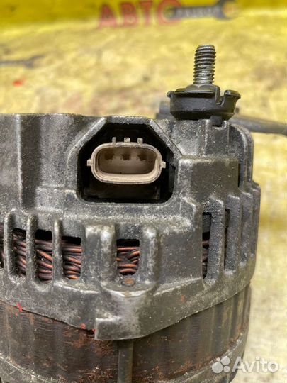 Генератор Nissan Elgrand E51 VQ35 2010