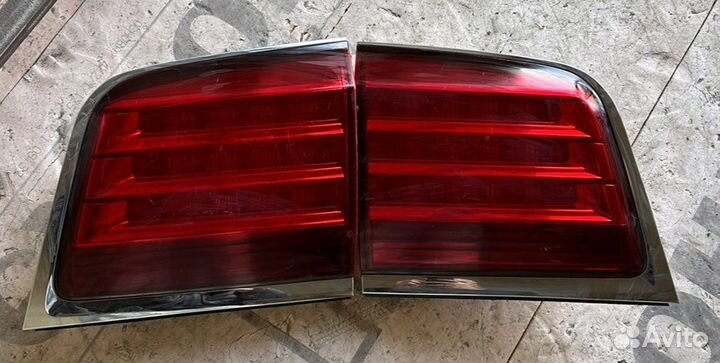 Задний фонарь Lexus LX570 комплект