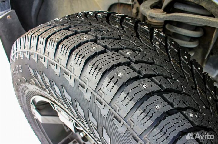 Nokian Tyres Hakkapeliitta LT3 265/75 R16
