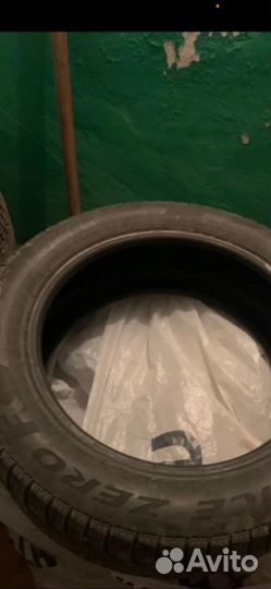Pirelli Ice Zero 255/55 R18