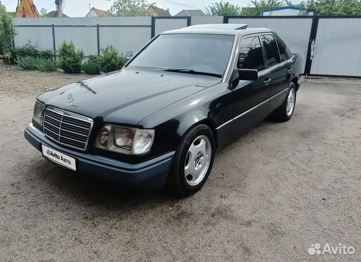 Mercedes-Benz W124 2.0 AT, 1985, 330 000 км