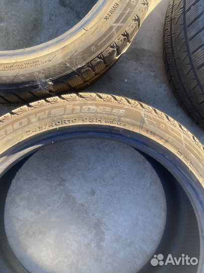 Habilead SnowShoes AW33 245/40 R19 99H