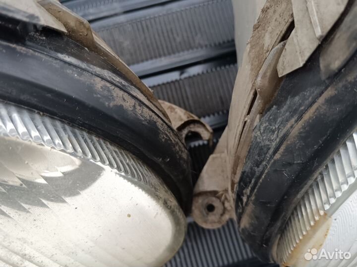 Фары Mercedes w203