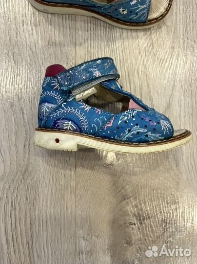 Сандали для девочки 22