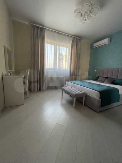 2-к. квартира, 70 м², 13/16 эт.