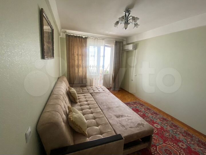 1-к. квартира, 42 м², 5/10 эт.