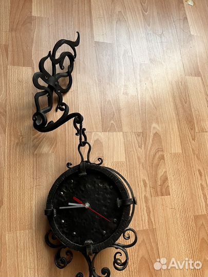 Часы ковка