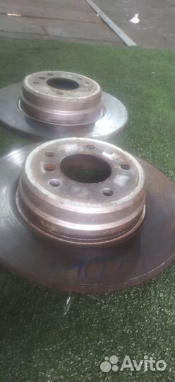 Диск тормозной пара задний Bmw 7 Series E38 M60B40