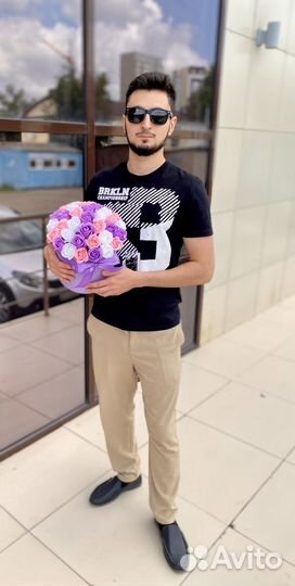 Букет роз цветы 105 роз