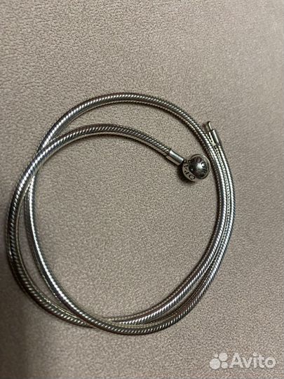 Колье pandora moments