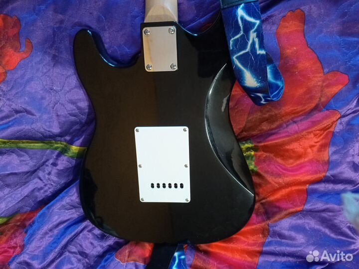 Электрогитара terris stratocaster