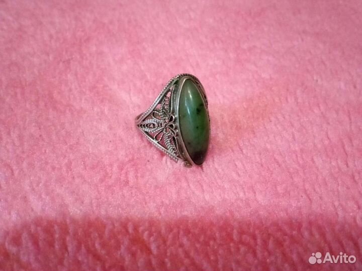 Серебряное кольцо