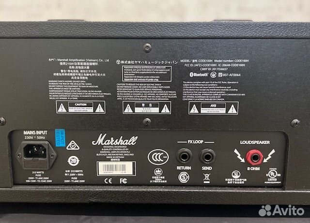 Усилитель и кабинет Marshall для электрогитары