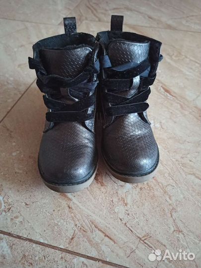 Ботинки детские 28 размер