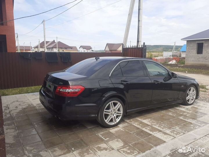 Mercedes-Benz E-класс 1.8 AT, 2011, 176 000 км