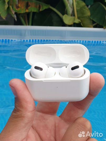 AirPods Pro новые