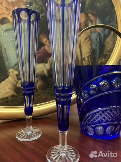Бокалы цветеой хрусталь