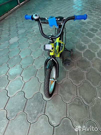 Детский велосипед четырехколесный 14