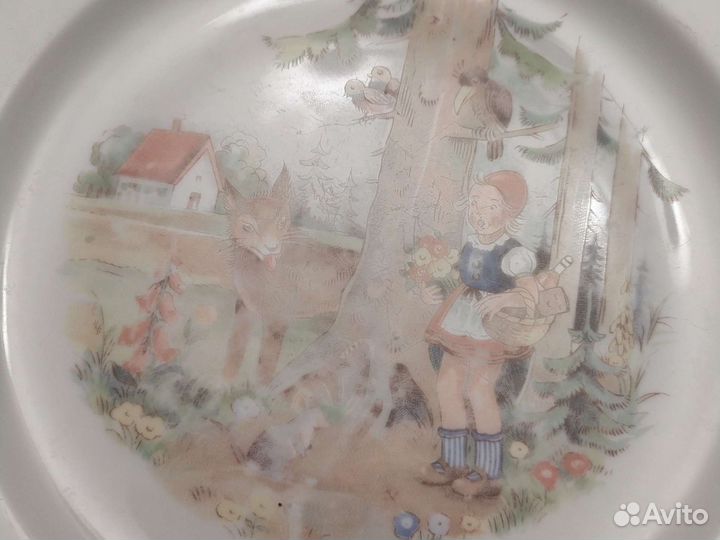 Блюдо фарфор