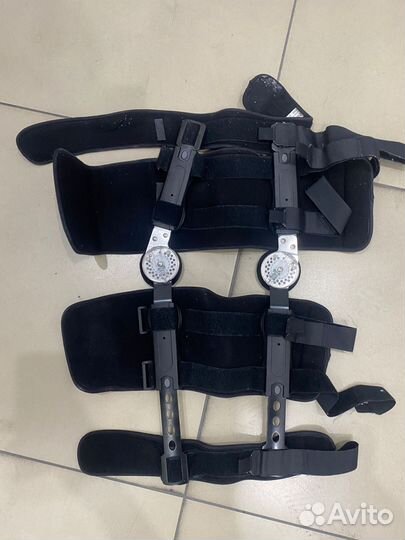 Ортез на коленный сустав с шарнирами