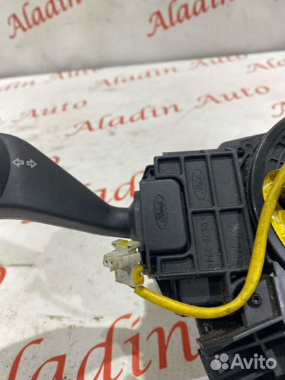 Переключатель поворотов Ford Focus 2