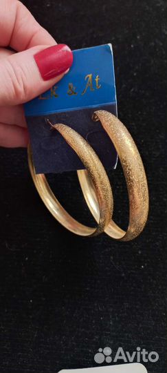 Заколки для волос