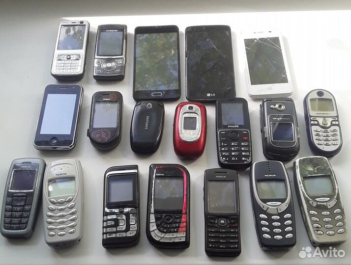 Мобильные телефоны.Nokia 7610