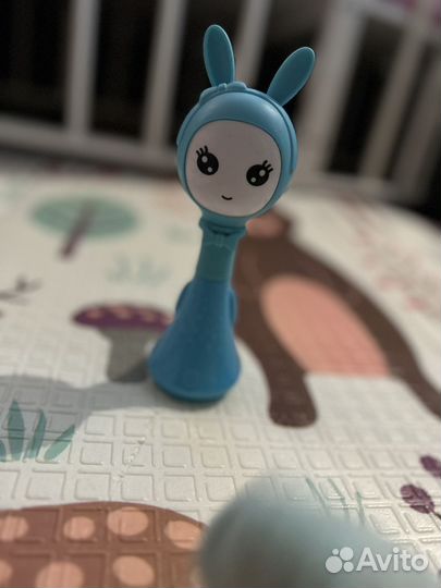 Умный зайка alilo