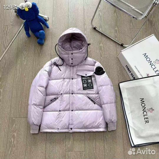 Зимний пуховик moncler