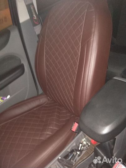 Чехлы на volkswagen golf
