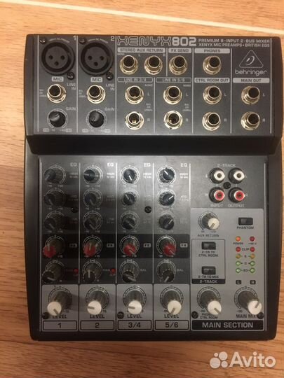 Микшерный пульт behringer xenyx 802