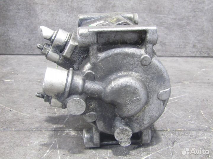 Компрессор кондиционера Dodge Caravan 5 68084914AB