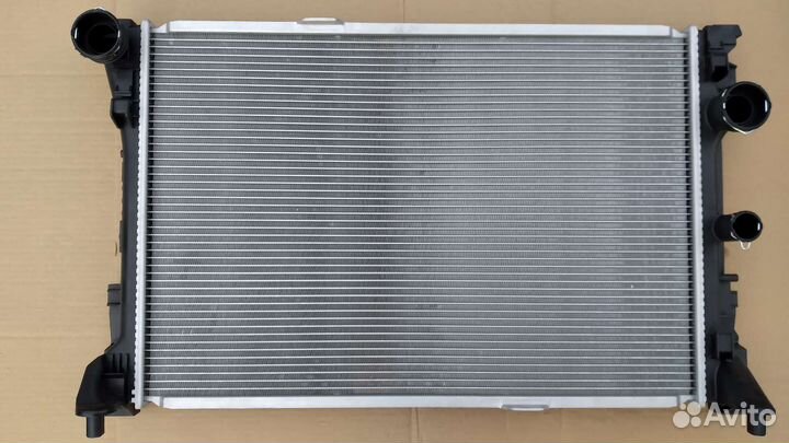 Радиатор основной mercedes c class w204