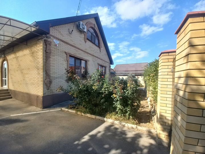 Дом 226 м² на участке 10 сот.