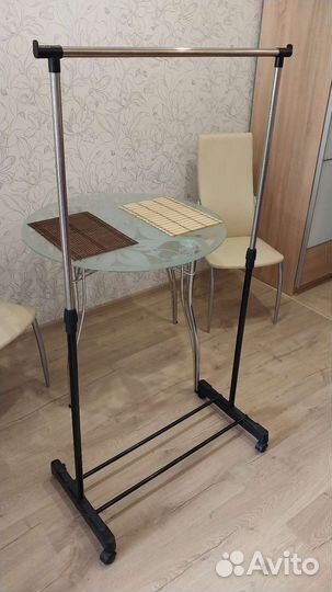 Вешалка напольная