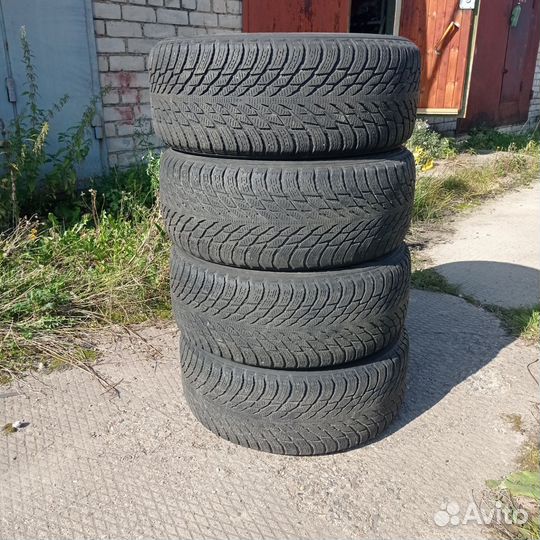Nokian Tyres Hakkapeliitta R3 245/50 R18